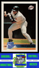 Load image into Gallery viewer, 1996 Topps #250 Tony Gwynn NM