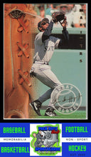 Load image into Gallery viewer, 1995 Donruss leaf Great Gloves #6 Ken Griffey Jr NM/M